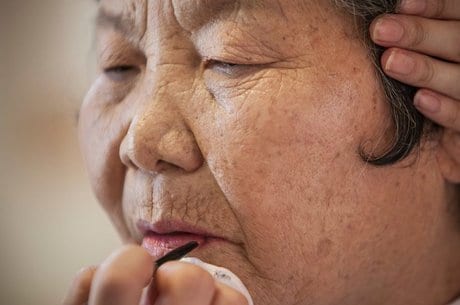 Coreia do Sul será 1º país a superar barreira dos 90 anos de expectativa de vida, prevê estudo