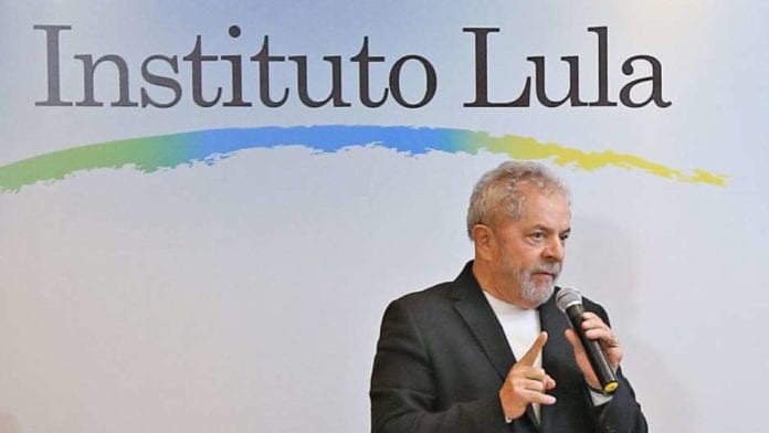 Moro autoriza PF a periciar acervo presidencial de Lula