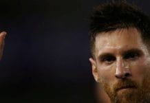 Messi pega 4 jogos de suspensão por xingar bandeirinha brasileiro