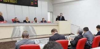 Deputados aprovam projeto que assegura a compra de máquinas, tratores e equipamentos