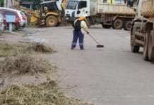 Moradores apoiam e ajudam em mutirão no bairro Pedrinhas