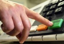 Mais de 260 mil eleitores de 11 municípios voltam às urnas neste domingo