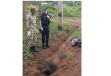 Homem é encontrado morto ao lado de motocicleta roubada