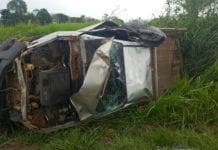 Homem fica ferido em capotamento na RO-383, na Zona da Mata