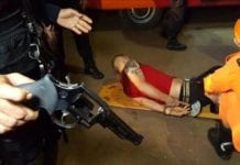Casal sofre sequestro relâmpago e bandido acaba baleado pela polícia