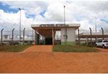 Um é morto e 4 são recapturados durante fuga no presídio 470