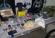 DENARC prende agente penitenciário com cinco quilos de cocaína e R$ 34 mil