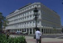 Cuba ganha seu primeiro shopping de luxo