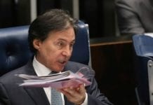 Eunício se reúne com Fachin para discutir afastamento de Aécio