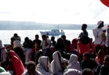 Itália resgata cerca de 5 mil imigrantes no Mediterrâneo