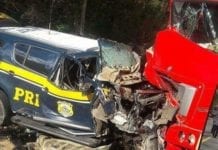 Colisão entre viatura da PRF e carreta mata policial na BR-135