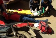 GRAVE – Motoboy de papelaria sofre fratura na perna em colisão