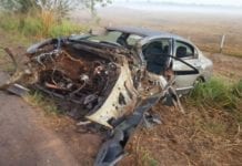 Colisão entre carro e carreta na BR-364 deixa vítima em estado grave