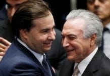 Analisar impeachment de Temer seria ‘querer parar o Brasil’, diz Maia