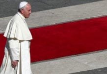 Papa celebrará Dia Mundial do Pobres com almoço