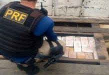 Operação conjunta entre PRF e PF aprende 100 kg de cocaína em Vilhena