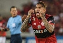 Fifa anuncia suspensão de Guerrero por um ano