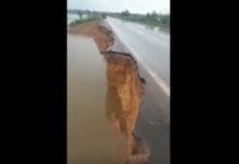 VÍDEO – Enchente no Madeira provoca erosão em trecho da BR-364 que liga Rondônia ao Acre