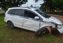 Motociclista é arrastado por táxi após invadir preferencial em Vilhena