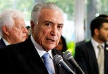 Temer convoca conselhos para discutir intervenção no RJ