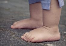 Pai acusado de estuprar filha de 2 anos é preso em Pernambuco