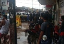 Casal é preso com moto roubada na zona Leste