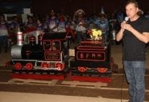 Prefeitura celebra Dia do artesão na EFMM