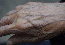 Após briga, neto mata avô de 84 anos a facadas em Minas Gerais