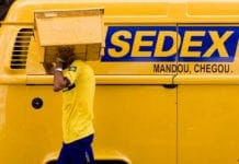 Trabalhadores dos Correios entram em greve nesta segunda