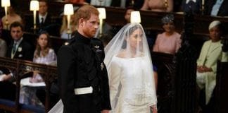 Meghan e Harry trocam alianças em cerimônia que exalta o amor