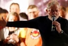 Lula afirma em carta que até adversários devem defender sua candidatura