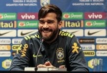 Na mira do Liverpool e do Real, Alisson quer selar futuro antes da Copa