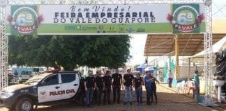 Polícia Civil participa de “Feira Empresarial” e faz alerta sobre circulação de notas falsas na região