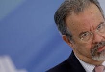 Candidatos terão 25 seguranças; família de Bolsonaro pede proteção