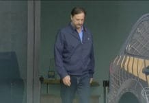 Senador preso volta a trabalhar no Congresso após autorização do Supremo