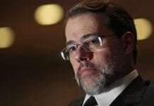 Nomeação de general por Toffoli no STF é alvo de questionamentos