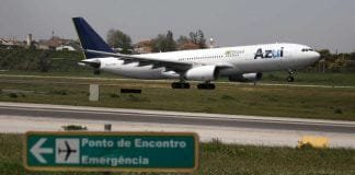 Avião muda rota após ser atingido por raio: ‘Vimos fogo e faíscas’