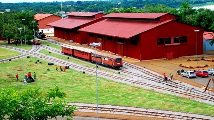 praca-e-museu-da-estrada-de-ferro-madeira-mamore-porto-velho-rondonia