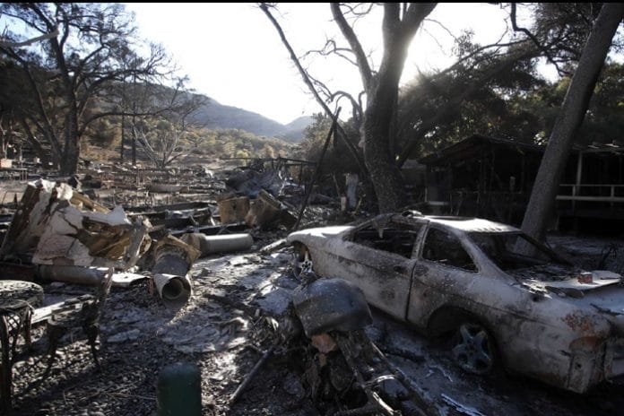 Woosley Fire rages in Southern California