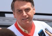 Bolsonaro diz que exigência do exame da OAB é para aprovar “Boys de luxo em escritórios de advocacia”