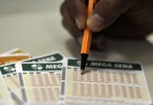 Ninguém acerta a Mega-Sena e prêmio acumula para a Mega da Virada