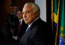 Temer avalia conceder indulto após assessoria anunciar o contrário