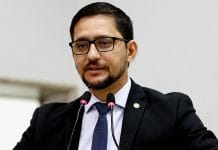 Anderson do Singeperon reitera pedido de informações da Seduc sobre concurso
