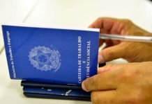 Desemprego fica em 11,6% em dezembro, com 12,2 mi de desocupados