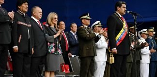 Decisão de Gleisi de participar da posse de Maduro dividiu o PT