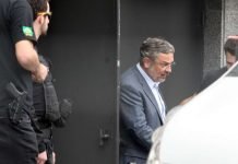 Palocci diz que propina pagou pesquisas para o PT