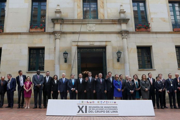 Foto oficial da reunião do Grupo Lima em Bogotá, Colômbia.