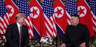 Donald Trump e Kim Jong-un se reúnem no Vietnã