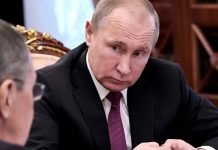 Rússia segue EUA e suspende tratado de desarmamento nuclear