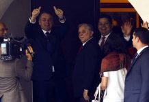 Bolsonaro discute pacto federativo com governadores e senadores